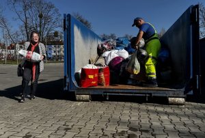 Tekstylia znajdą swoje miejsce w mobilnym PSZOK-u